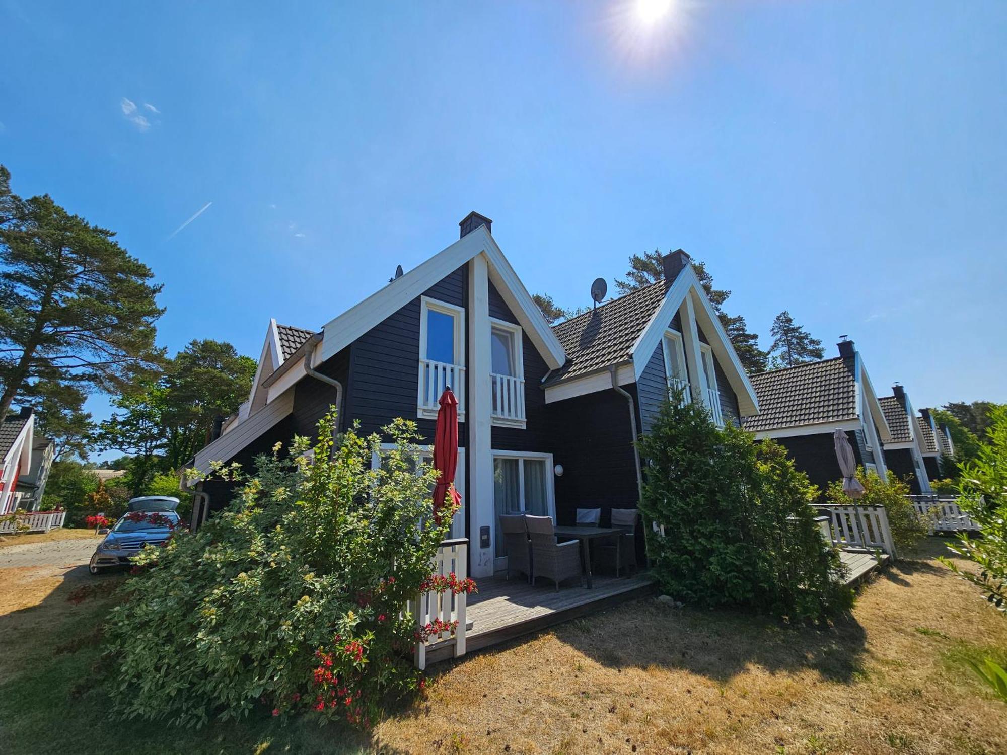 Haus Sandra Glowe Exterior photo